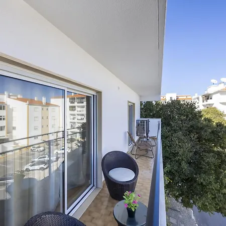 White Pearl By Seewest Apartament *