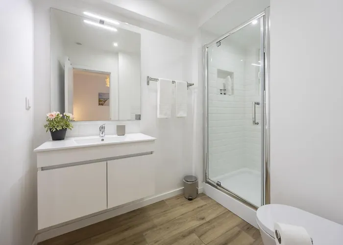 White Pearl By Seewest * ラゴス